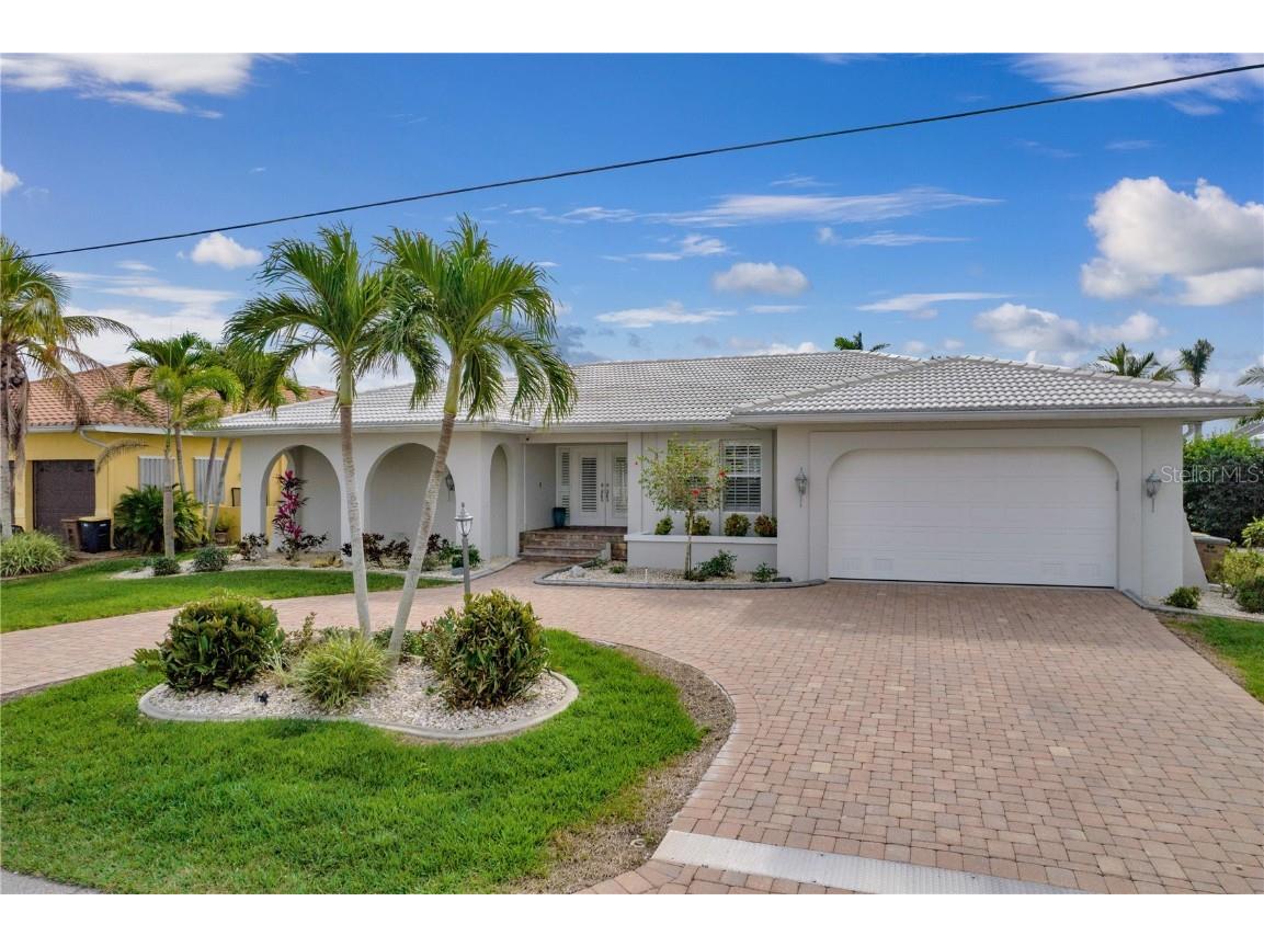 2085 El Cerito Court Punta Gorda FL 33950 C7470897 image1