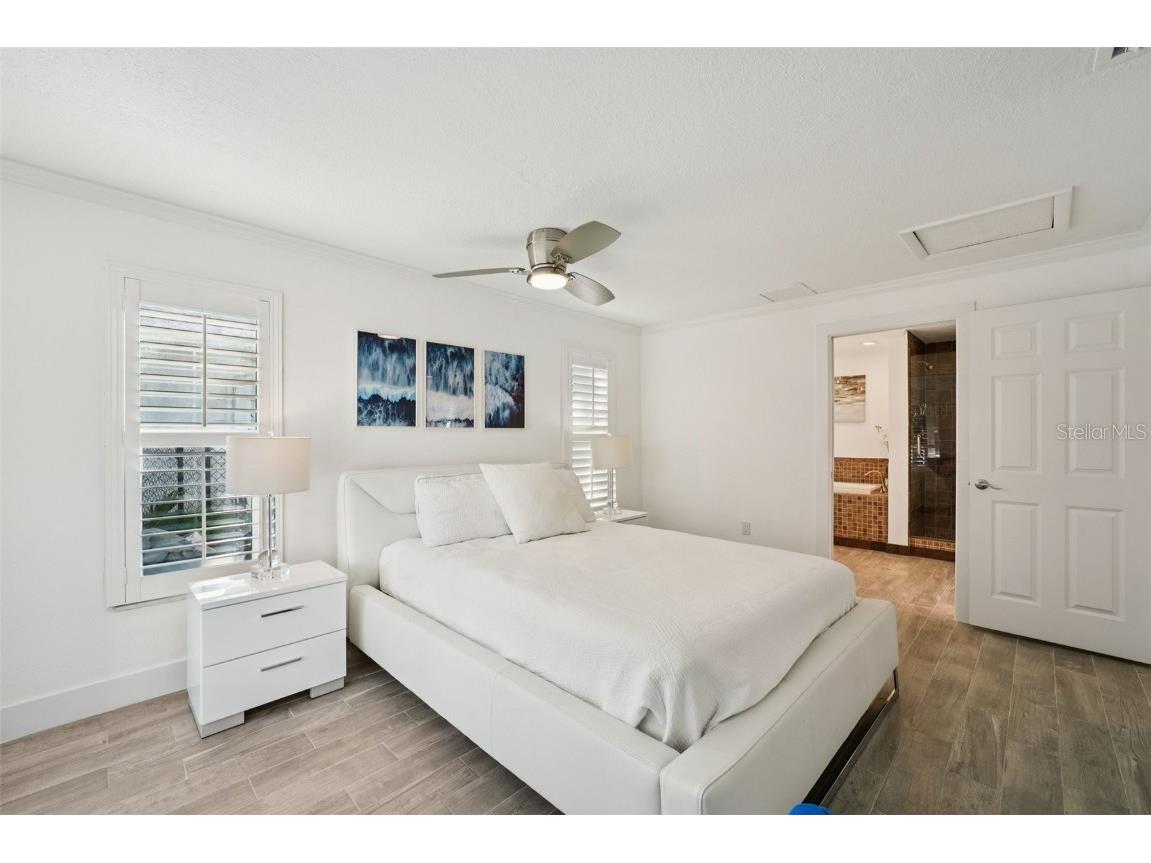 2085 Massachusetts Avenue NE Saint Petersburg FL 33703 - TAMPA BAY TB8414755 image18