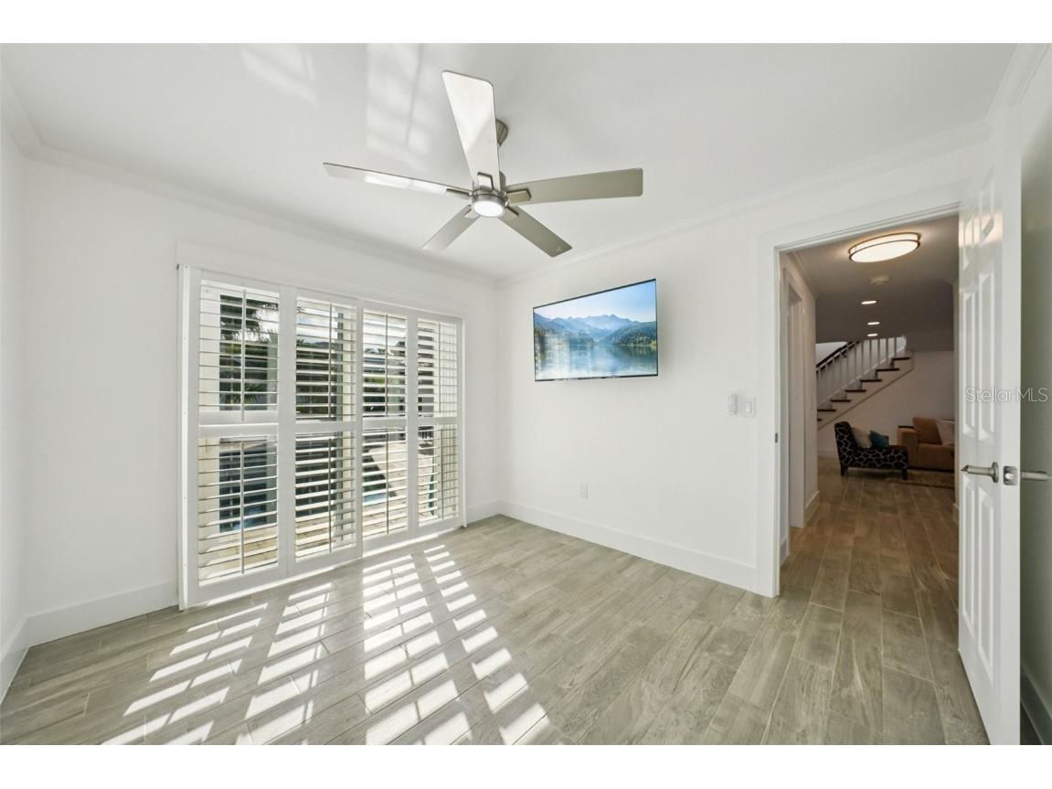 2085 Massachusetts Avenue NE Saint Petersburg FL 33703 - TAMPA BAY TB8414755 image24