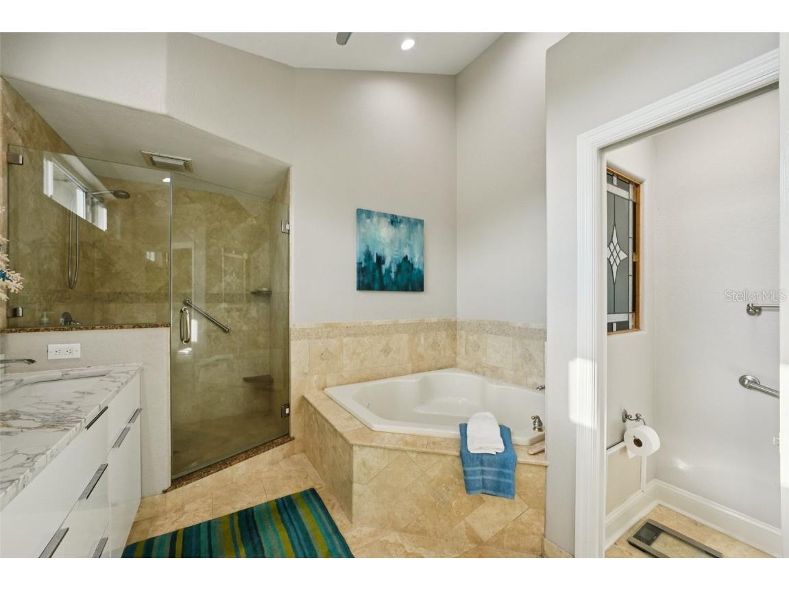 2085 Massachusetts Avenue NE Saint Petersburg FL 33703 - TAMPA BAY TB8414755 image32