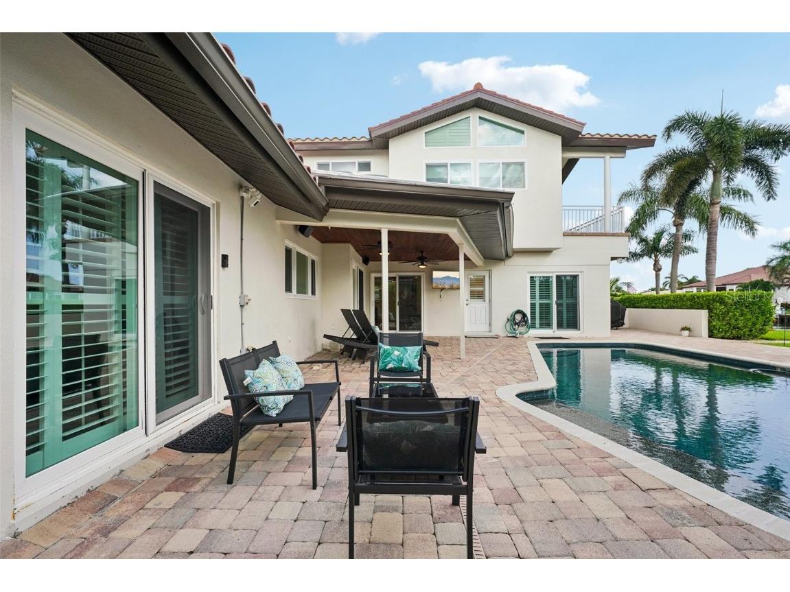 2085 Massachusetts Avenue NE Saint Petersburg FL 33703 - TAMPA BAY TB8414755 image37