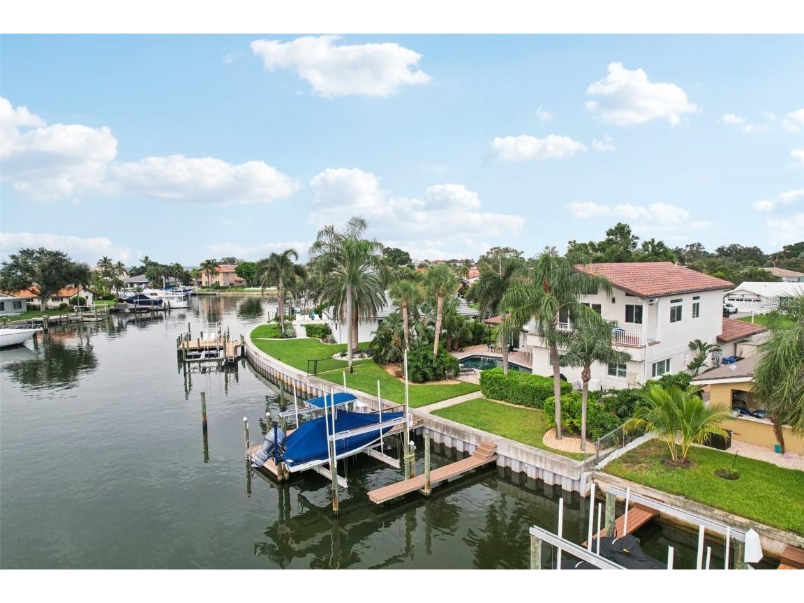 2085 Massachusetts Avenue NE Saint Petersburg FL 33703 - TAMPA BAY TB8414755 image42