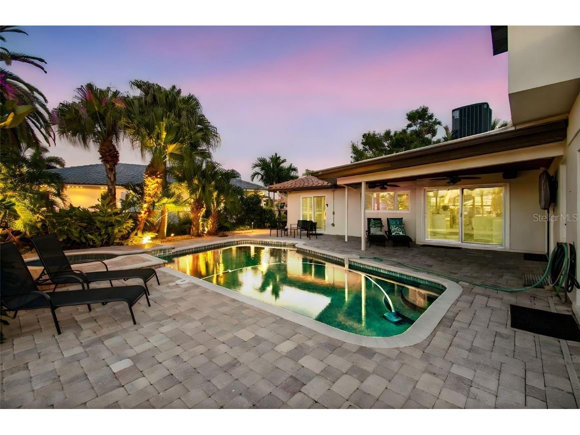 2085 Massachusetts Avenue NE Saint Petersburg FL 33703 - TAMPA BAY TB8414755 image51