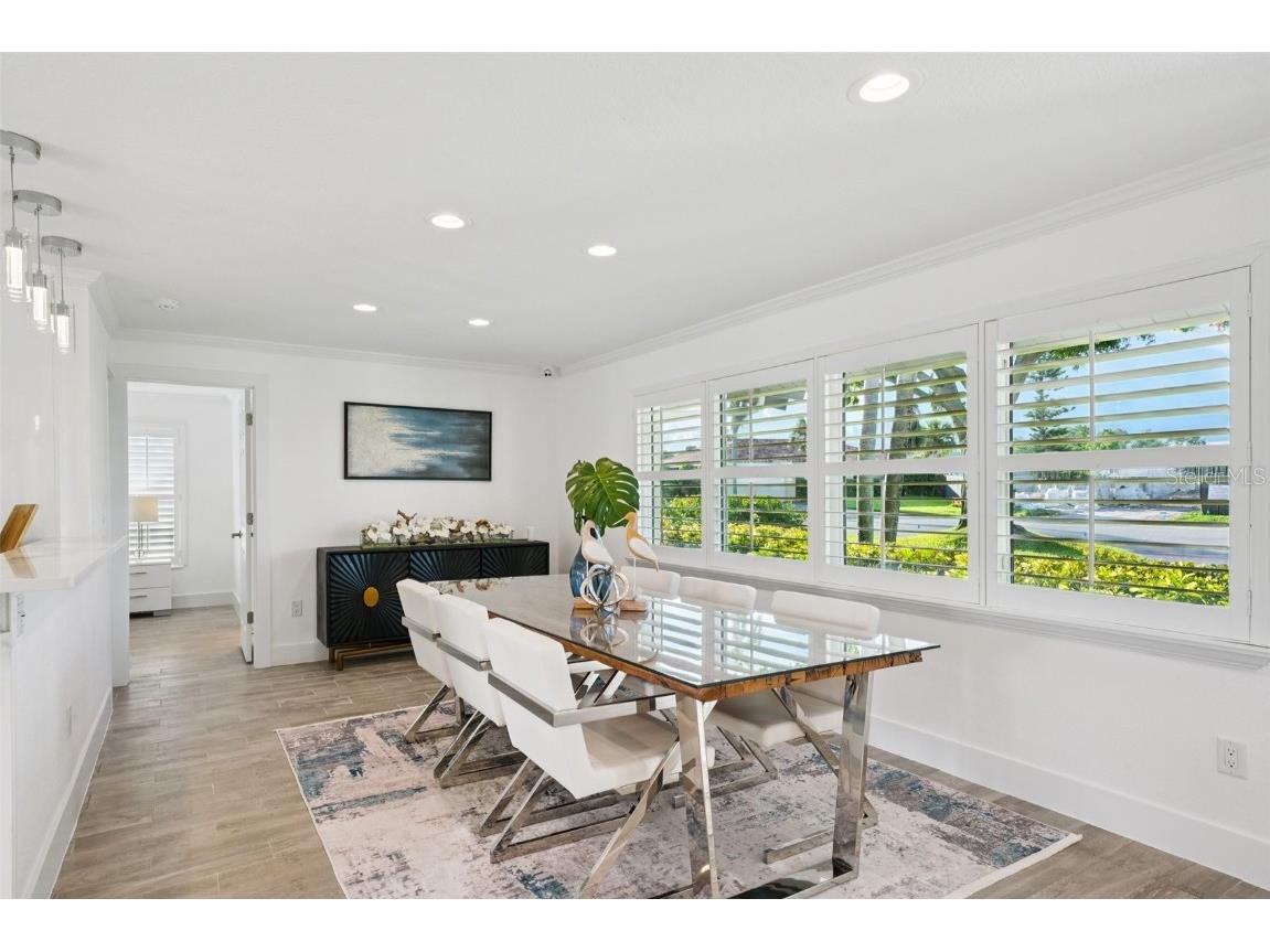 2085 Massachusetts Avenue NE Saint Petersburg FL 33703 - TAMPA BAY TB8414755 image6