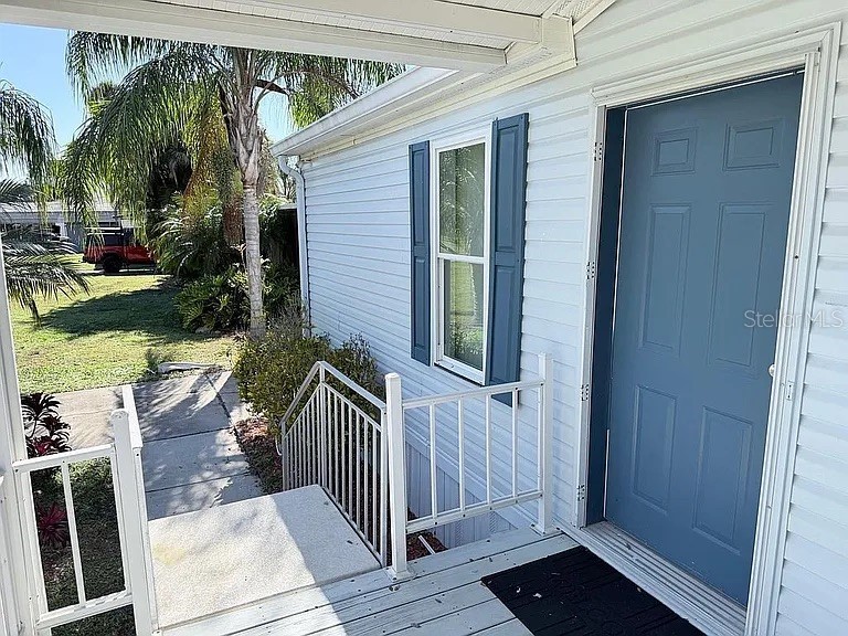 2086 Starboard Drive Geneva FL 32732 OM723829 image5