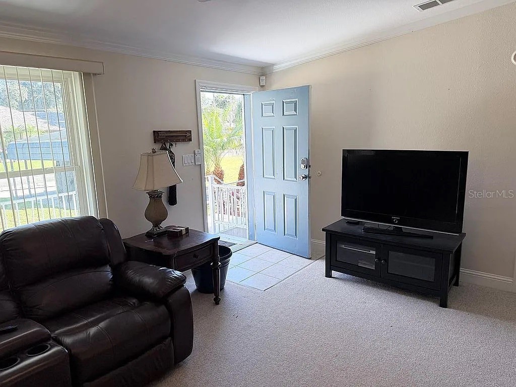 2086 Starboard Drive Geneva FL 32732 OM723829 image7