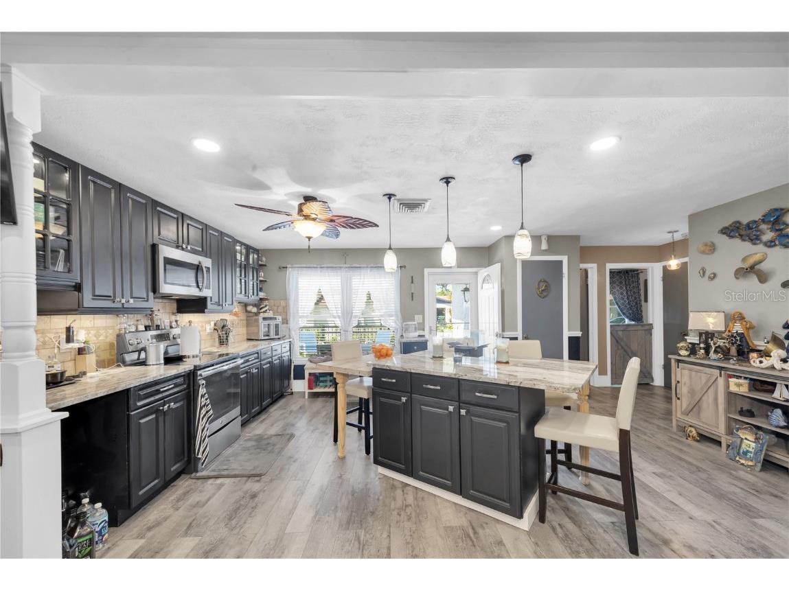 2087 59th Street N Clearwater FL 33760 A4671283 image10