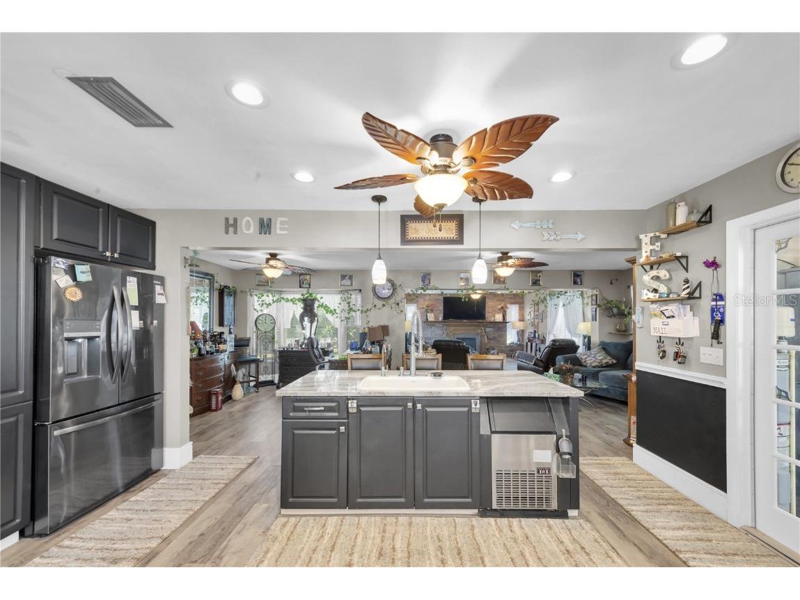 2087 59th Street N Clearwater FL 33760 A4671283 image11