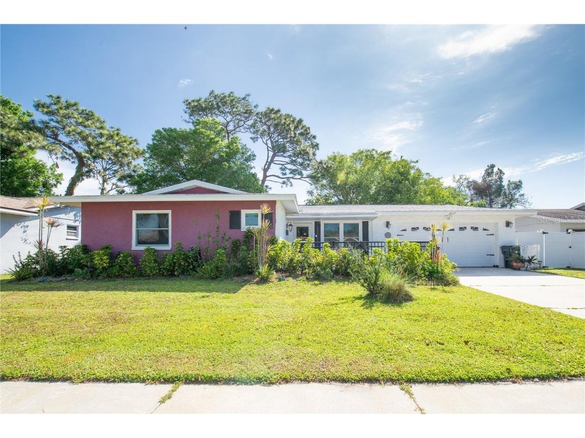 2087 59th Street N Clearwater FL 33760 A4671283 image2