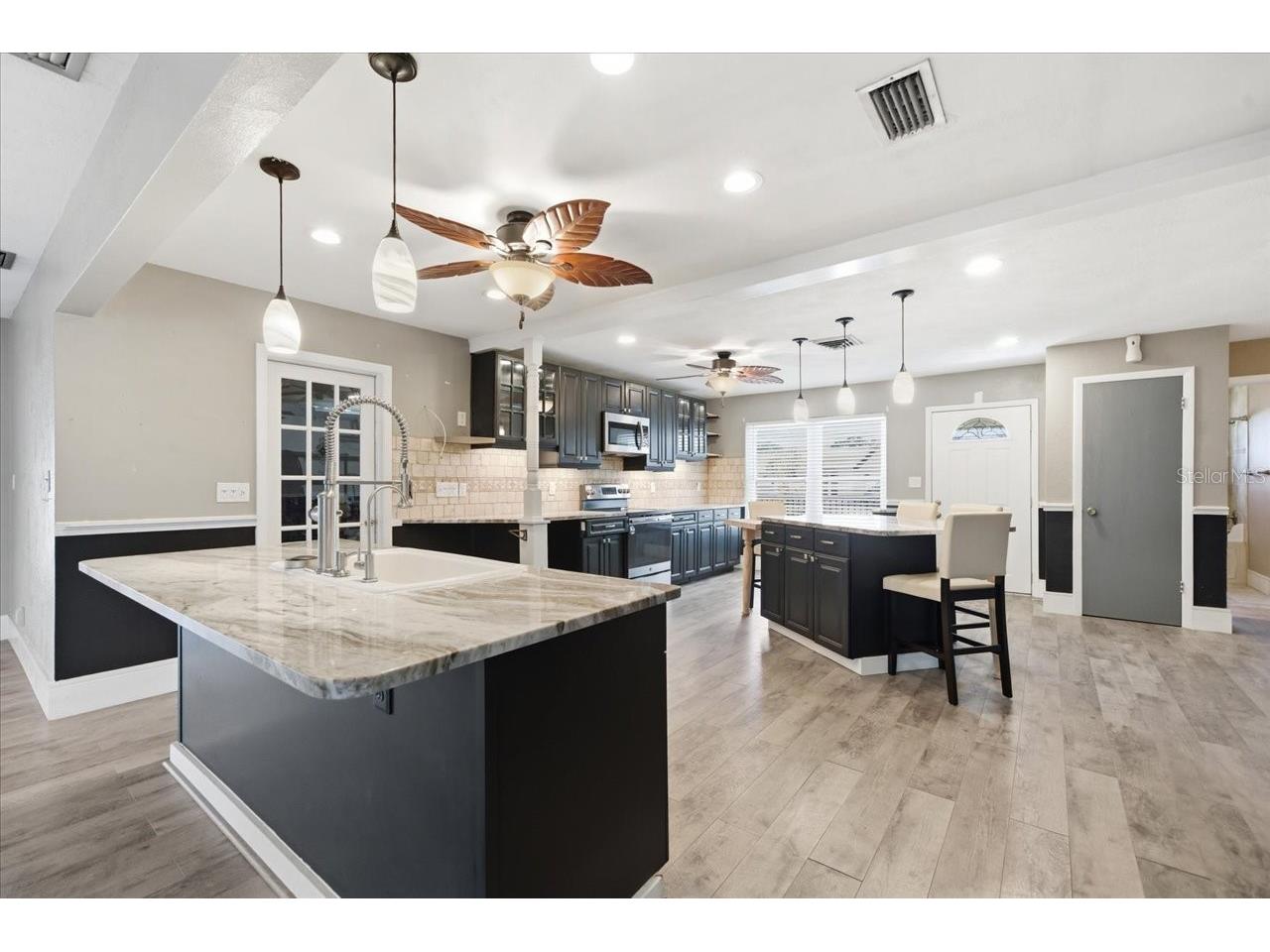 2087 59th Street N Clearwater FL 33760 TB8518386 image19