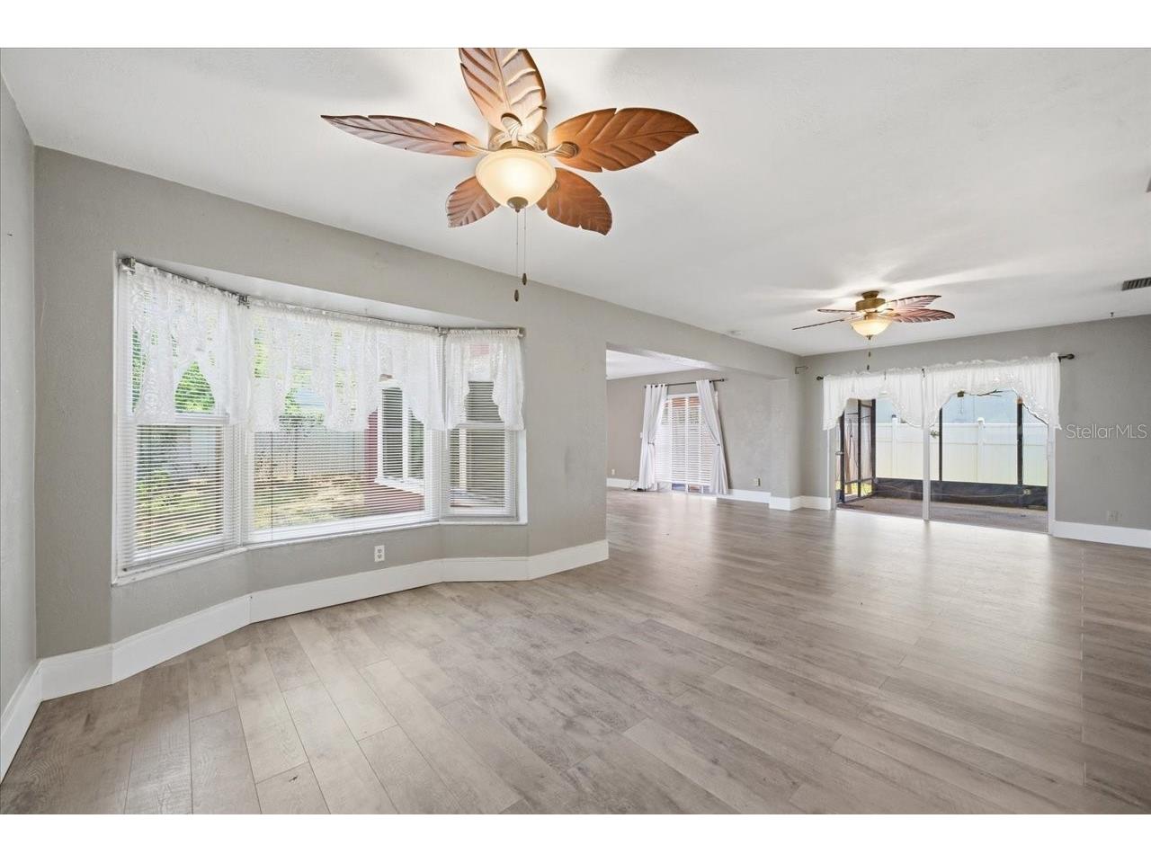 2087 59th Street N Clearwater FL 33760 TB8518386 image22