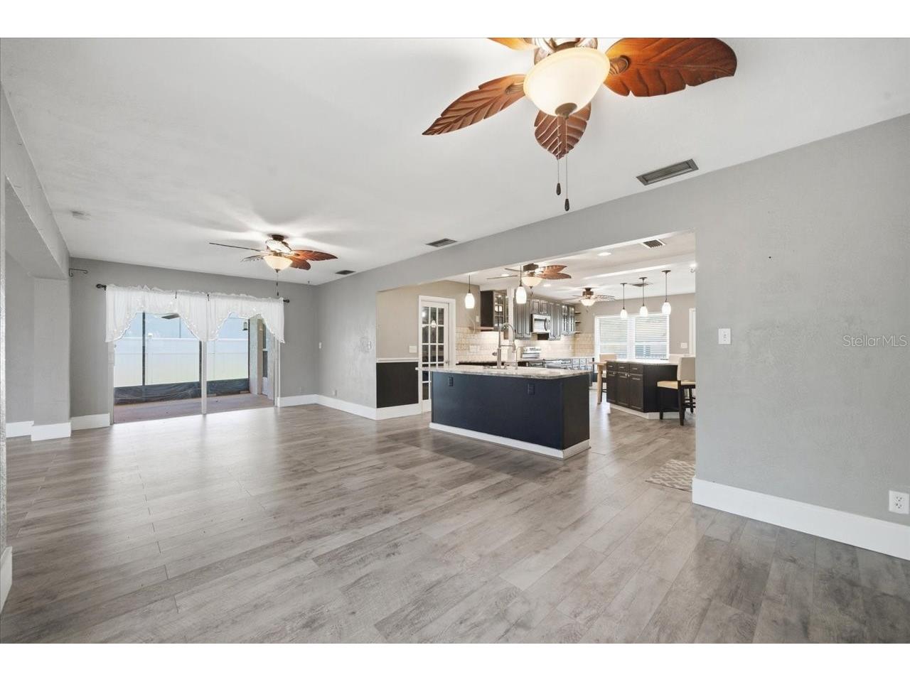2087 59th Street N Clearwater FL 33760 TB8518386 image23