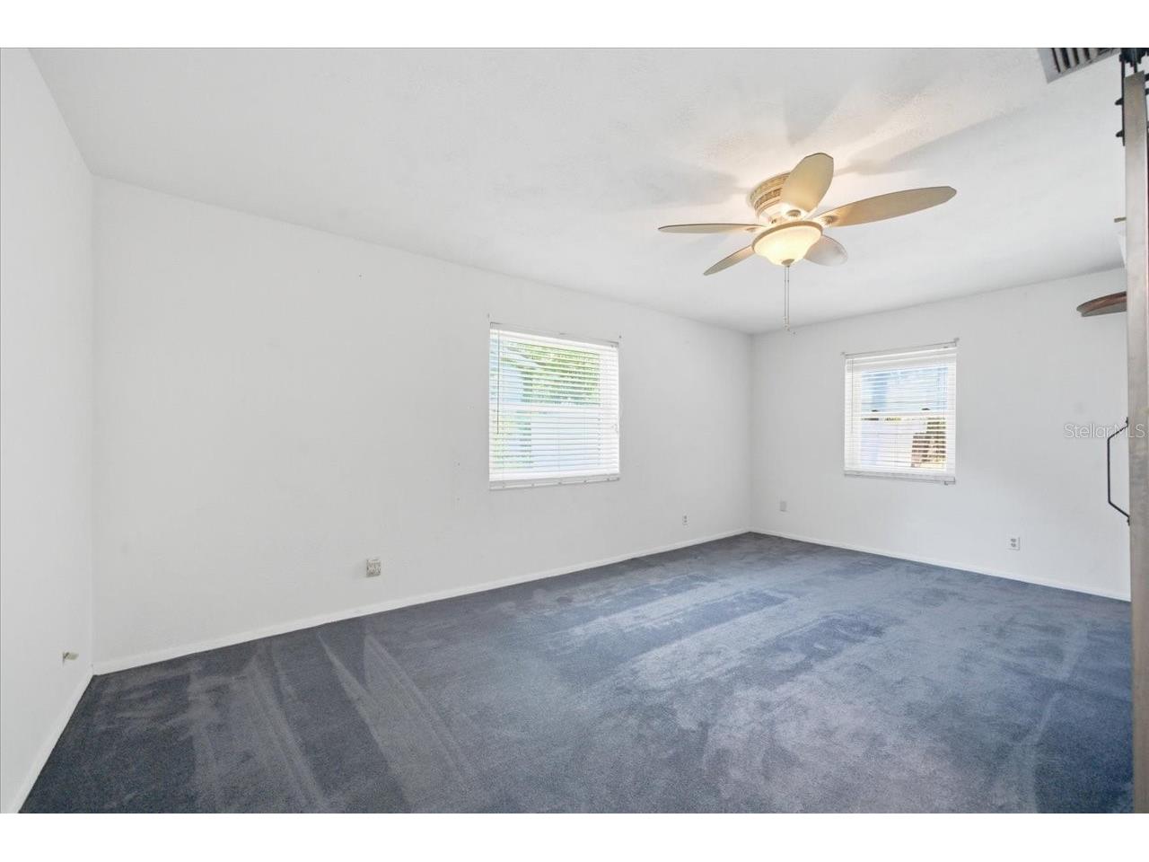 2087 59th Street N Clearwater FL 33760 TB8518386 image37