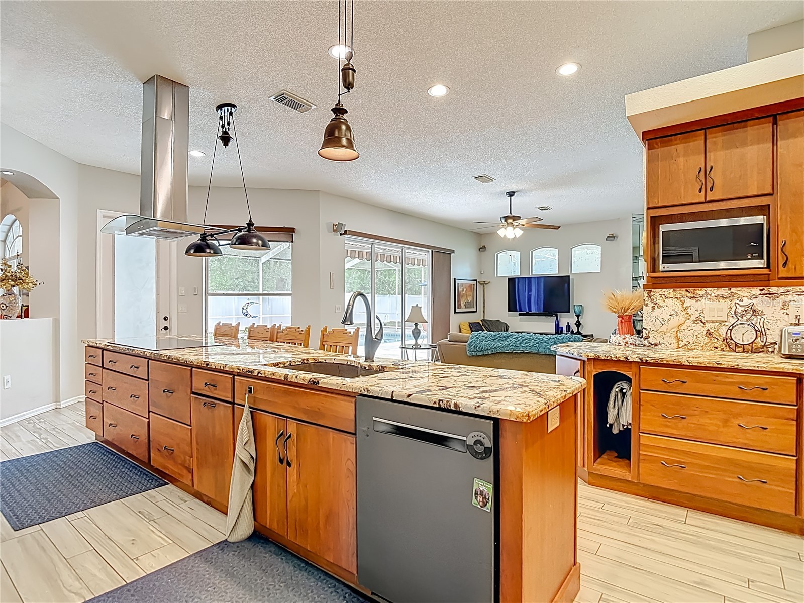 2087 Breezy Way Spring Hill FL 34608 W7884428 image16