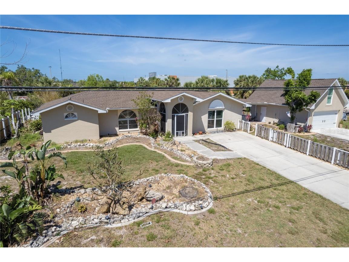 2087 Ellery Street Port Charlotte FL 33952 C7473705 image1