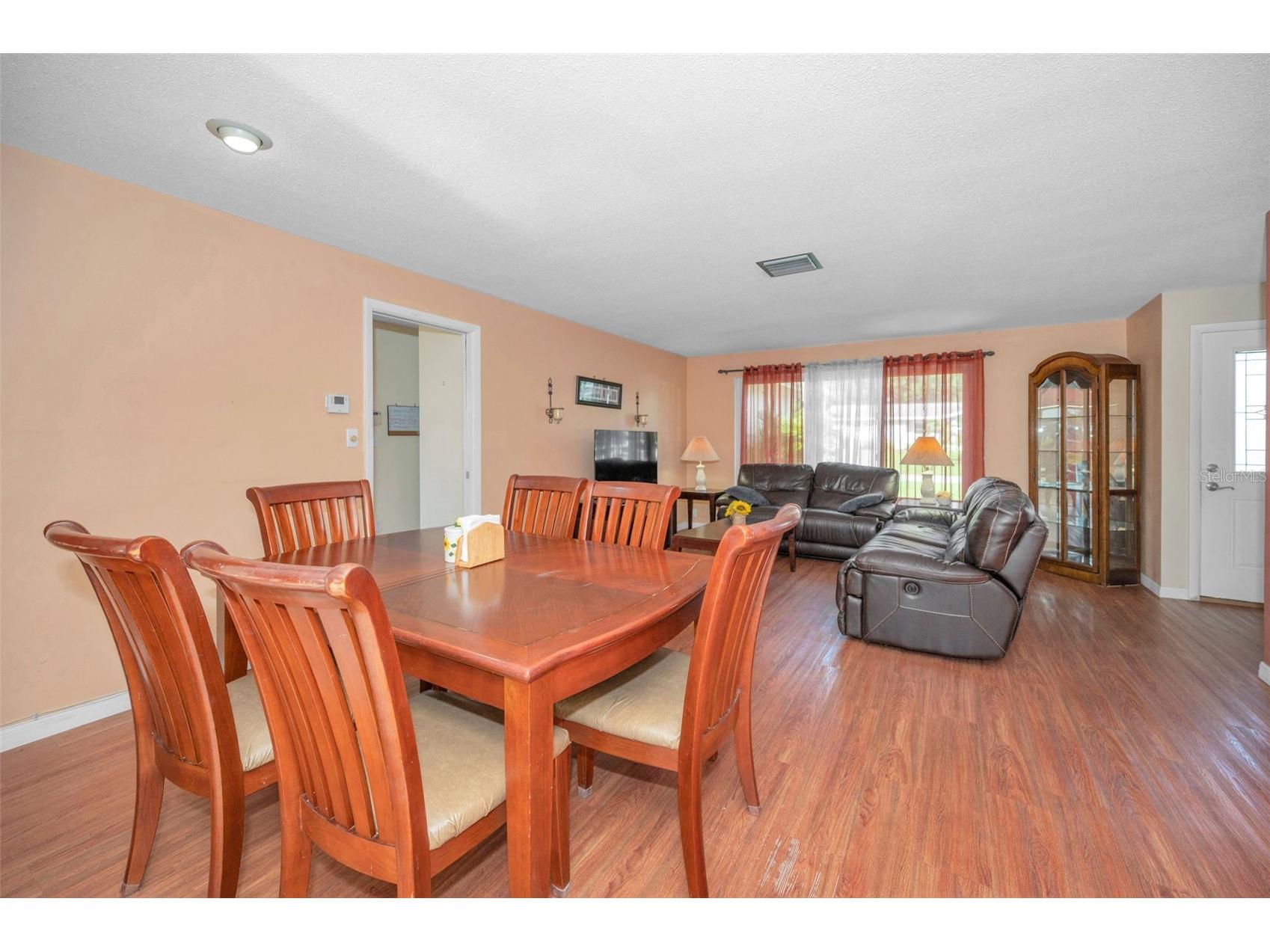 2087 Hillwood Drive Clearwater FL 33763 TB8442158 image14