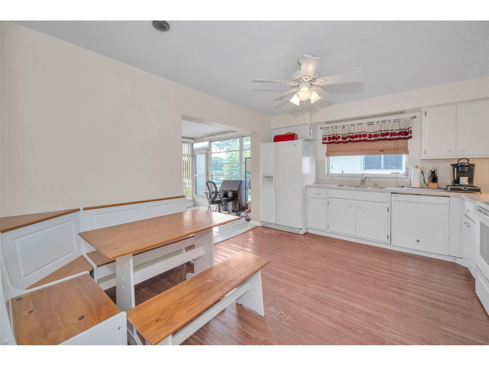 2087 Hillwood Drive Clearwater FL 33763 TB8442158 image18