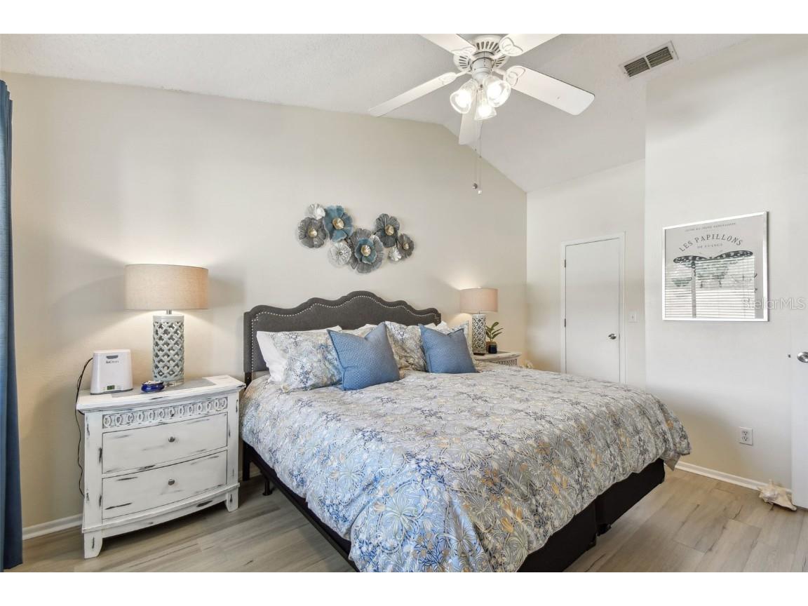 2087 Hunters Glen Drive #128 Dunedin FL 34698 TB8423148 image16