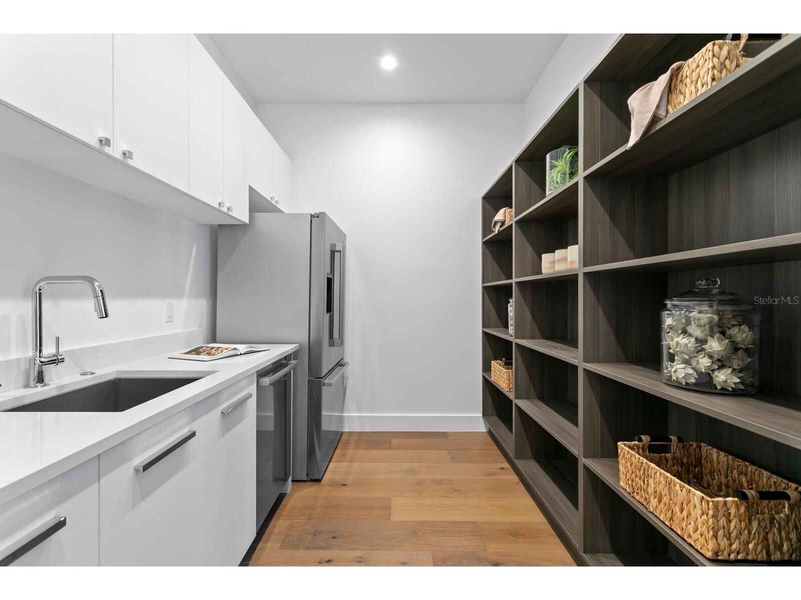 2087 Michigan Avenue NE Saint Petersburg FL 33703 - TAMPA BAY TB8386859 image19