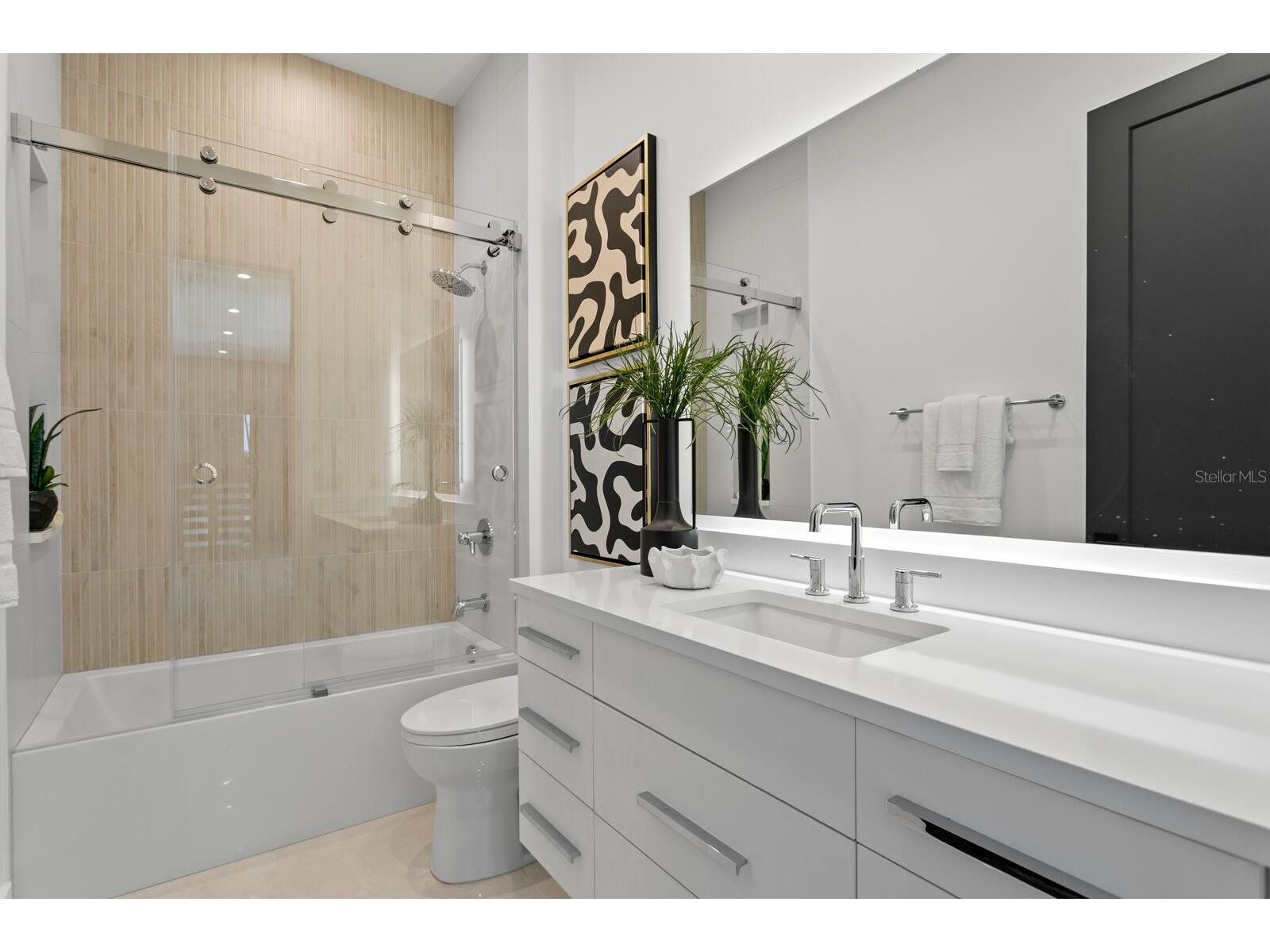 2087 Michigan Avenue NE Saint Petersburg FL 33703 - TAMPA BAY TB8386859 image21