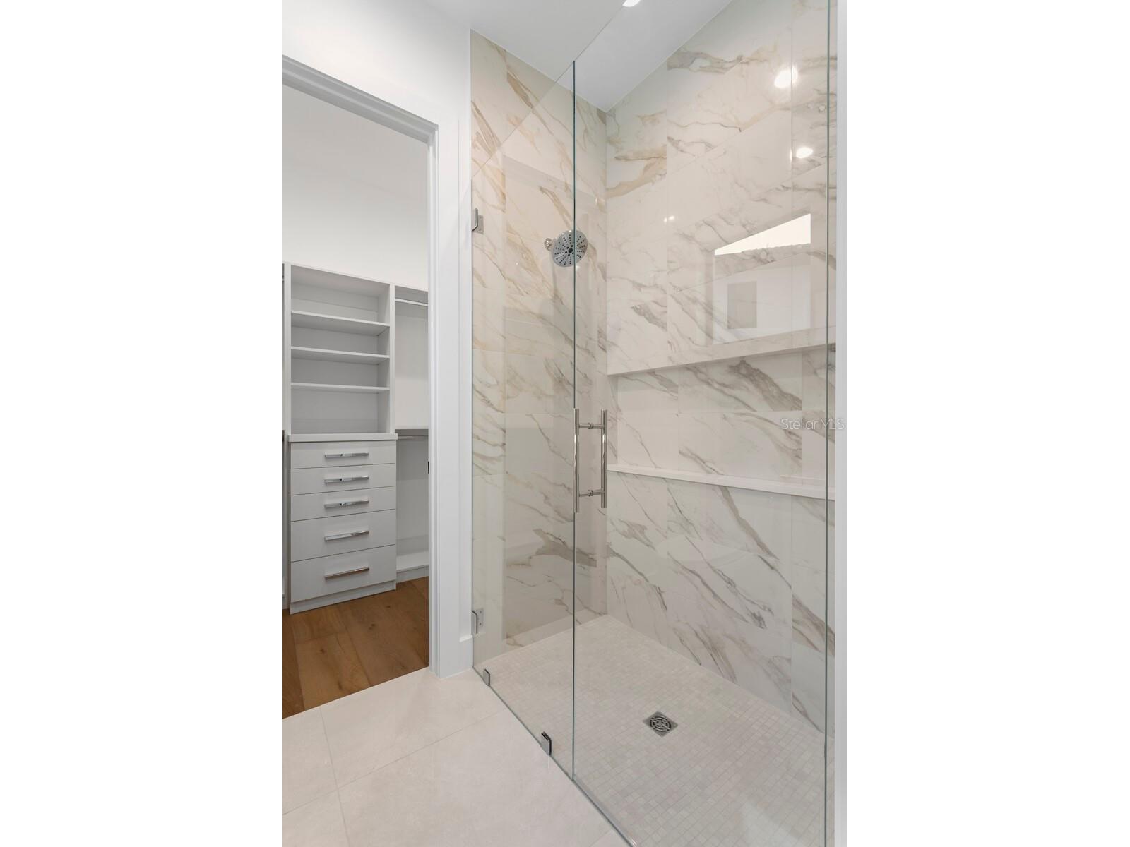 2087 Michigan Avenue NE Saint Petersburg FL 33703 - TAMPA BAY TB8386859 image46