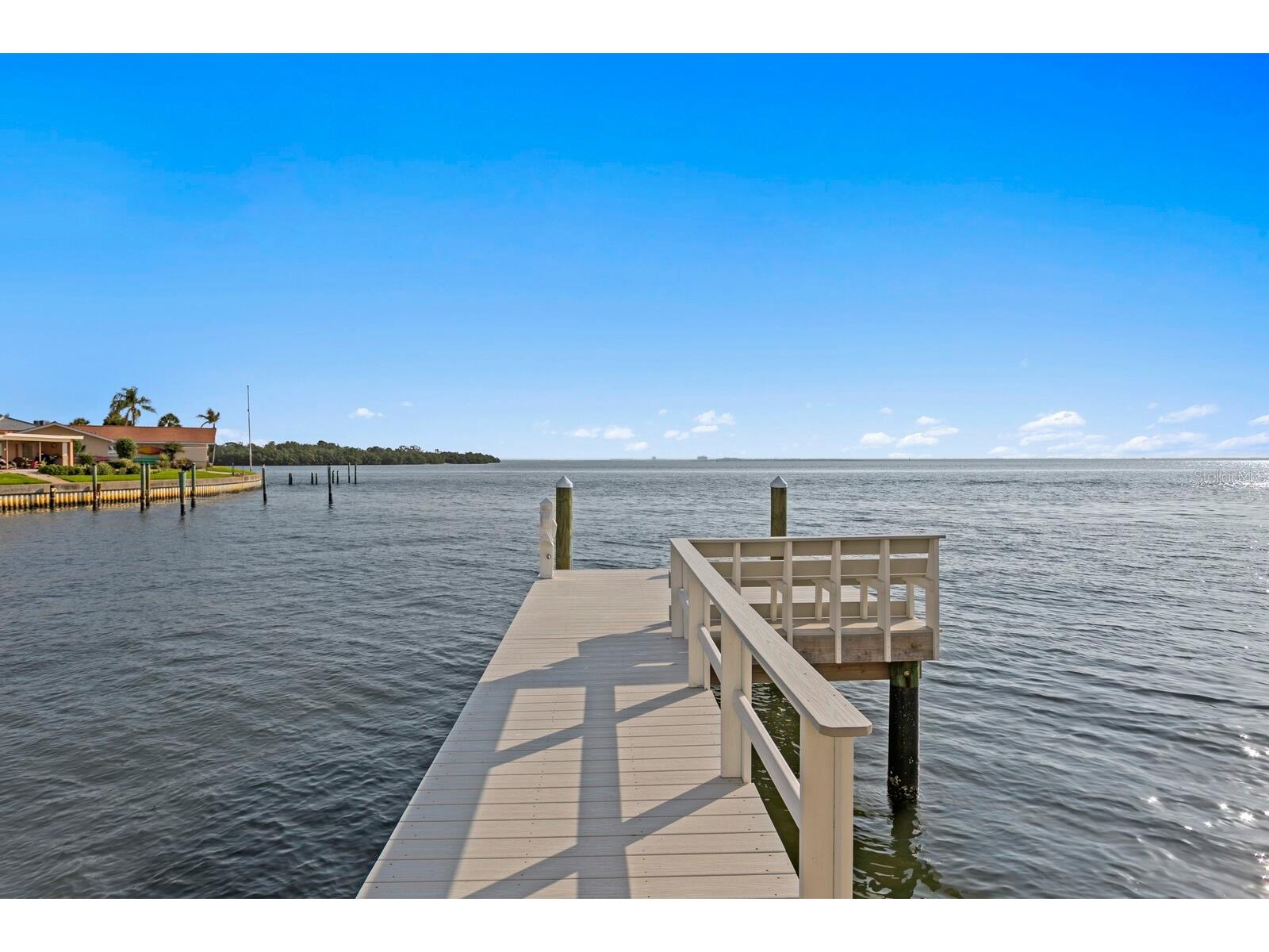 2087 Michigan Avenue NE Saint Petersburg FL 33703 - TAMPA BAY TB8386859 image49