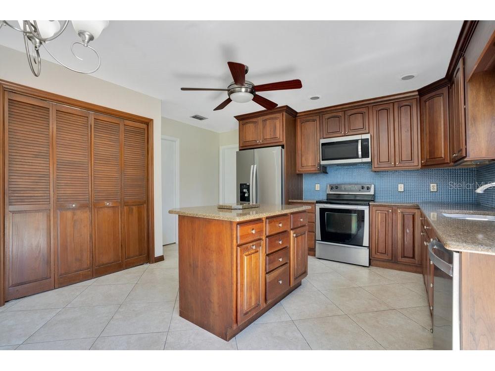 2088 Golden Arm Road Deltona FL 32738 - SIDNEY LAKE & BIG LAKE & DIAN O6333964 image14