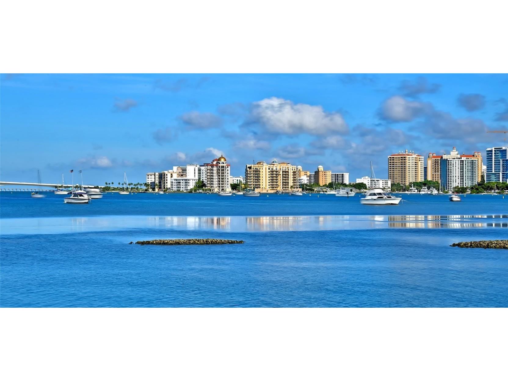 2088 Grove Street Sarasota FL 34239 A4656524 image32