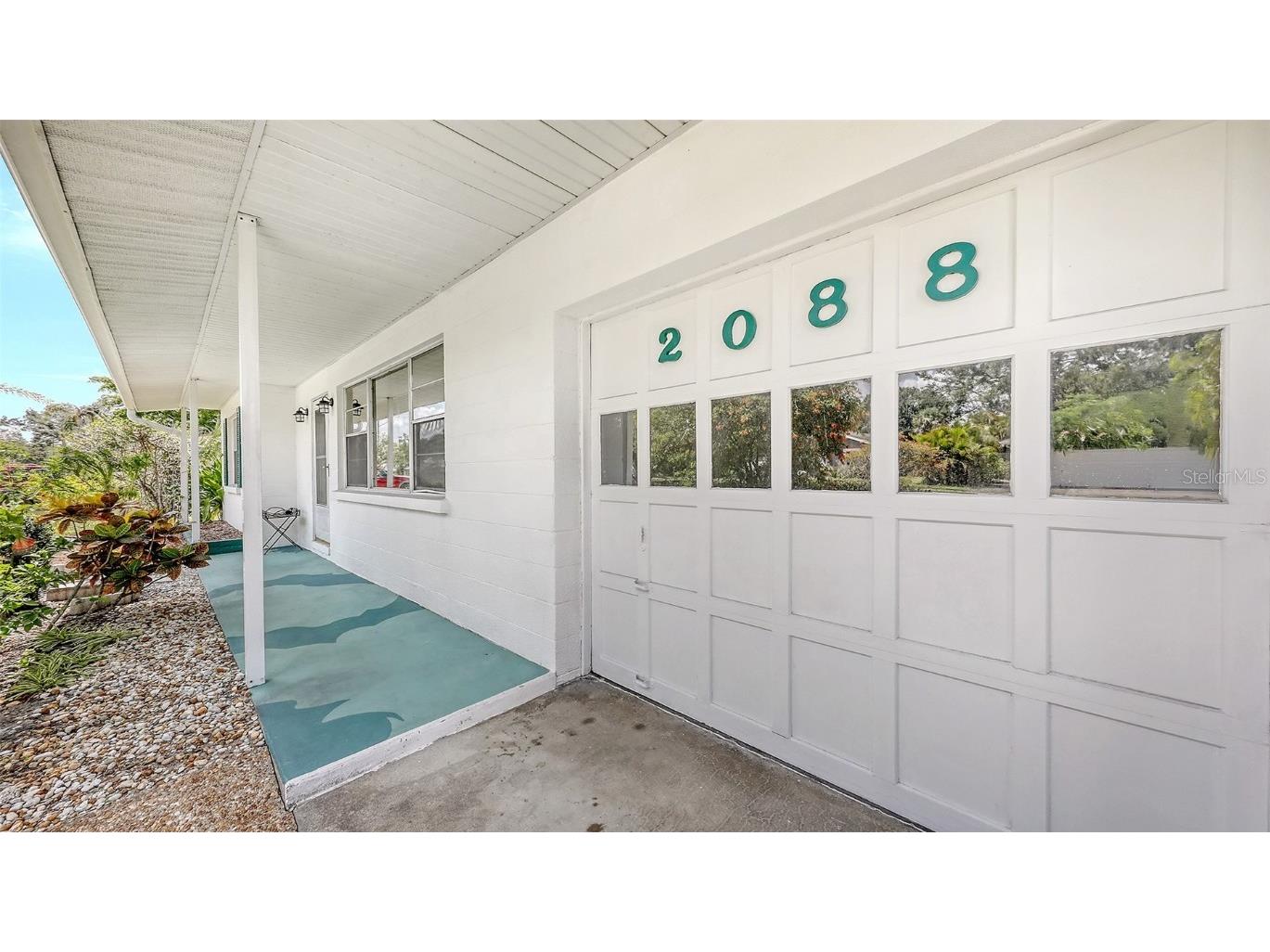 2088 Grove Street Sarasota FL 34239 A4656524 image4