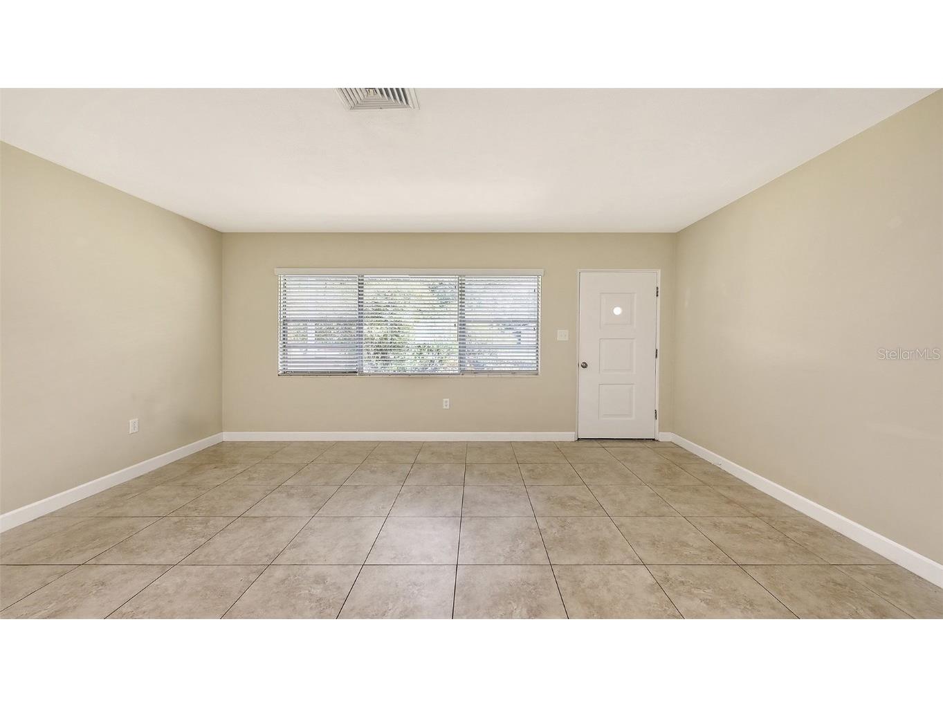 2088 Grove Street Sarasota FL 34239 A4656524 image5