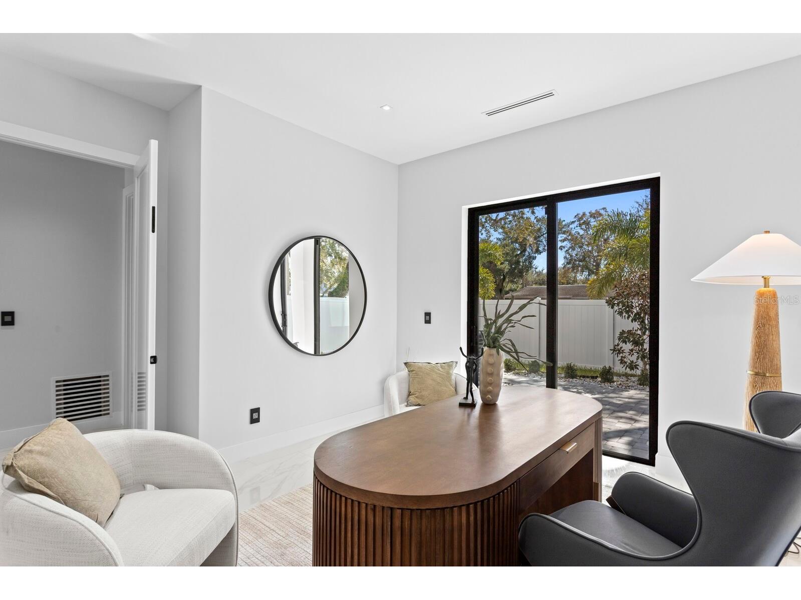 2089 Arlington Street Sarasota FL 34239 TB8471775 image20