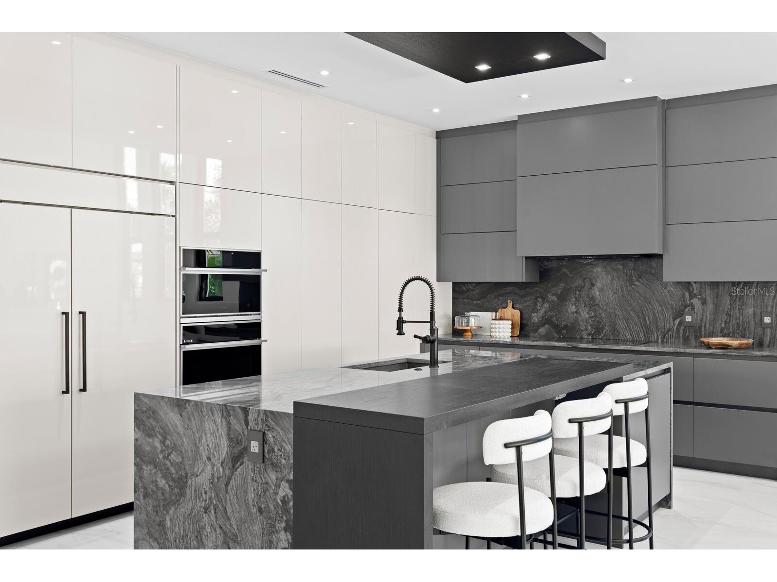 2089 Arlington Street Sarasota FL 34239 TB8471775 image36