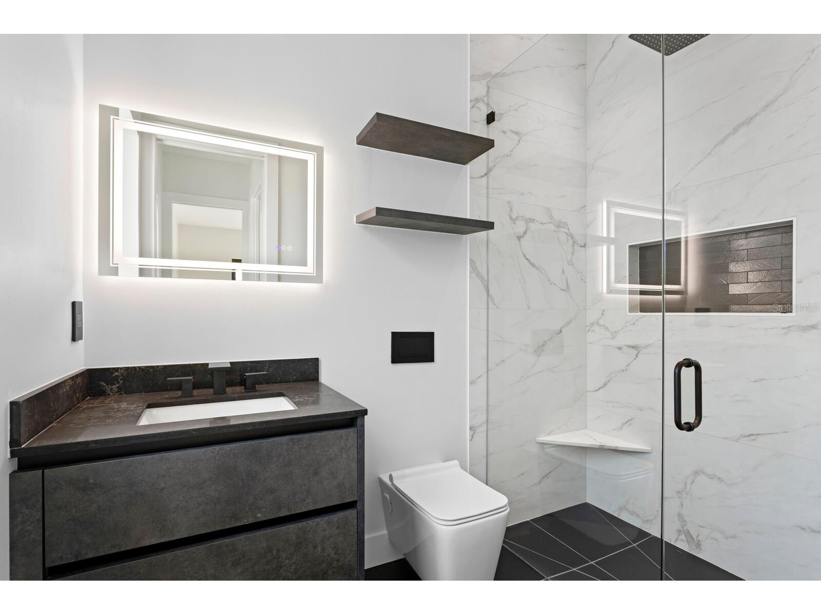2089 Arlington Street Sarasota FL 34239 TB8471775 image45