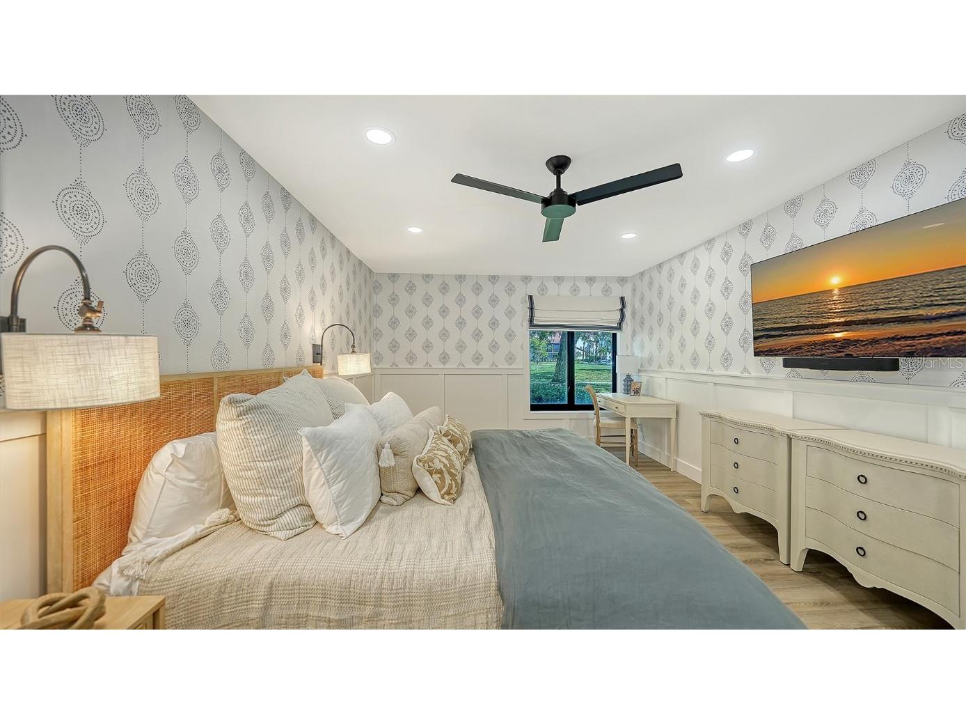 2089 Gulf Of Mexico Drive #G1-105 Longboat Key FL 34228 - GULF OF MEXICO A4673060 image22