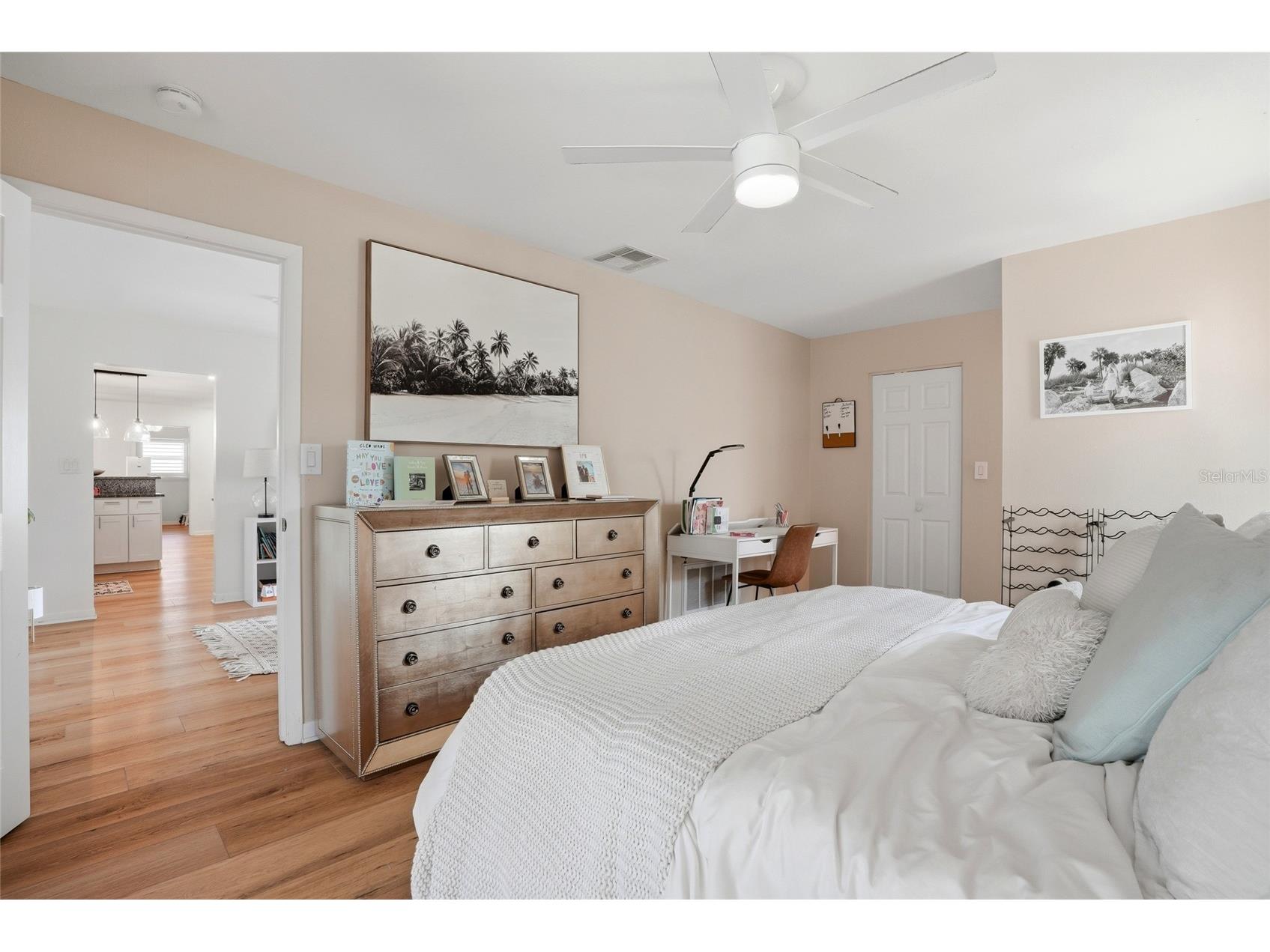2089 Swan Lane Safety Harbor FL 34695 TB8496442 image13
