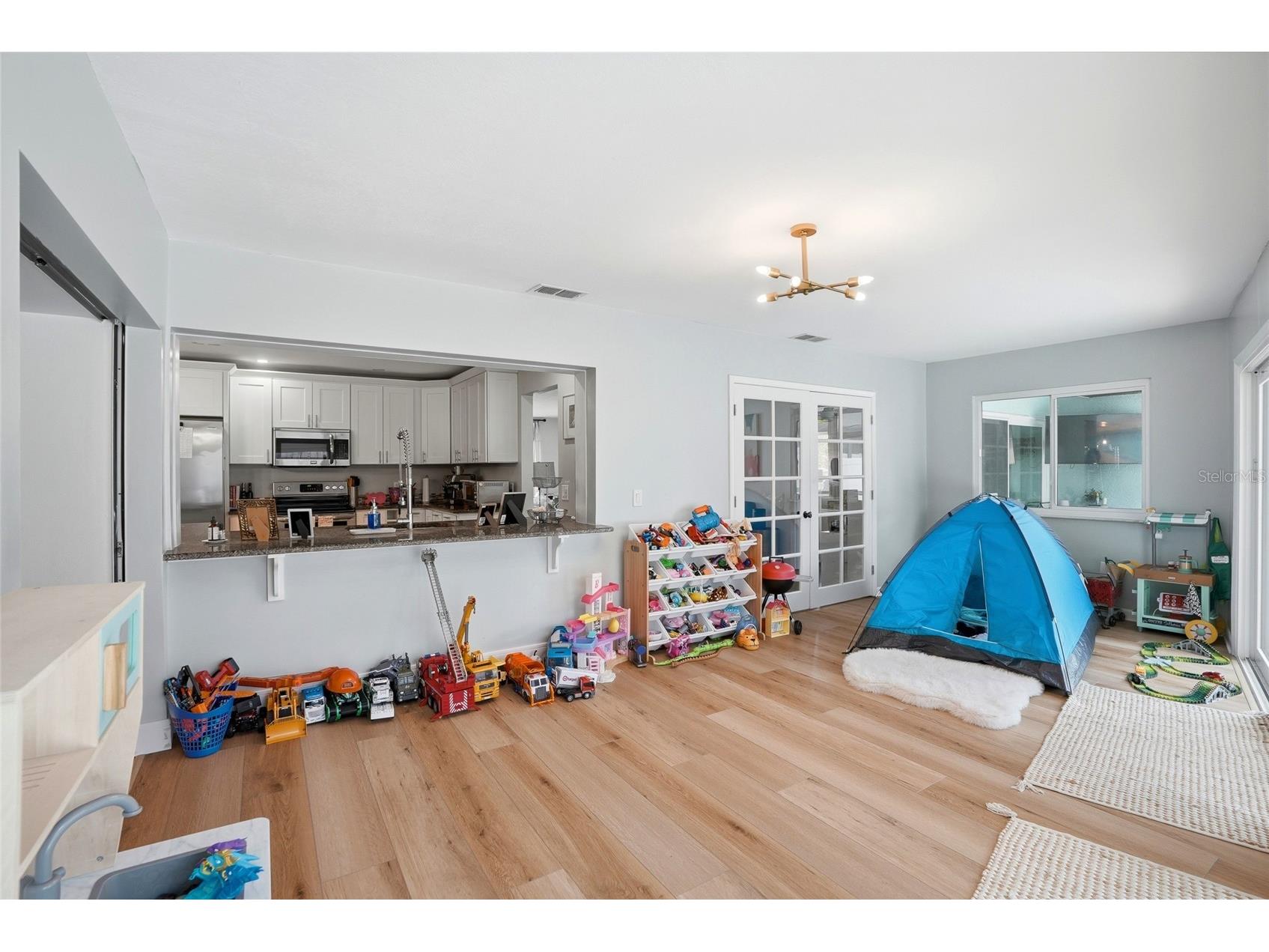 2089 Swan Lane Safety Harbor FL 34695 TB8496442 image27