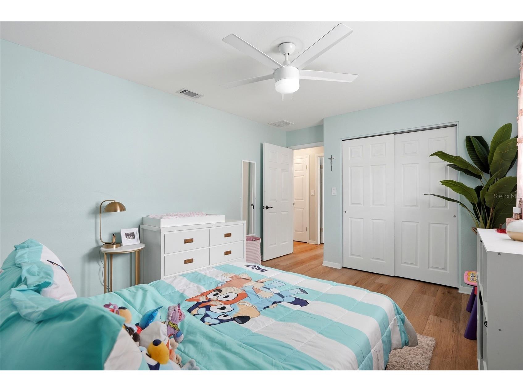 2089 Swan Lane Safety Harbor FL 34695 TB8496442 image35