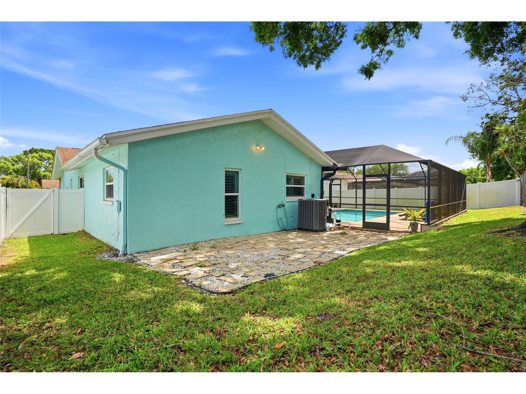 2089 Swan Lane Safety Harbor FL 34695 TB8496442 image40