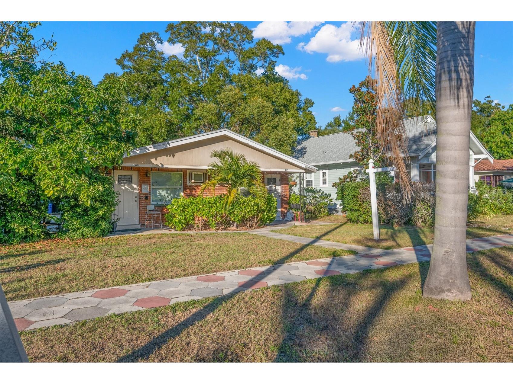 209 12th Avenue N Saint Petersburg FL 33704 TB8463738 image3