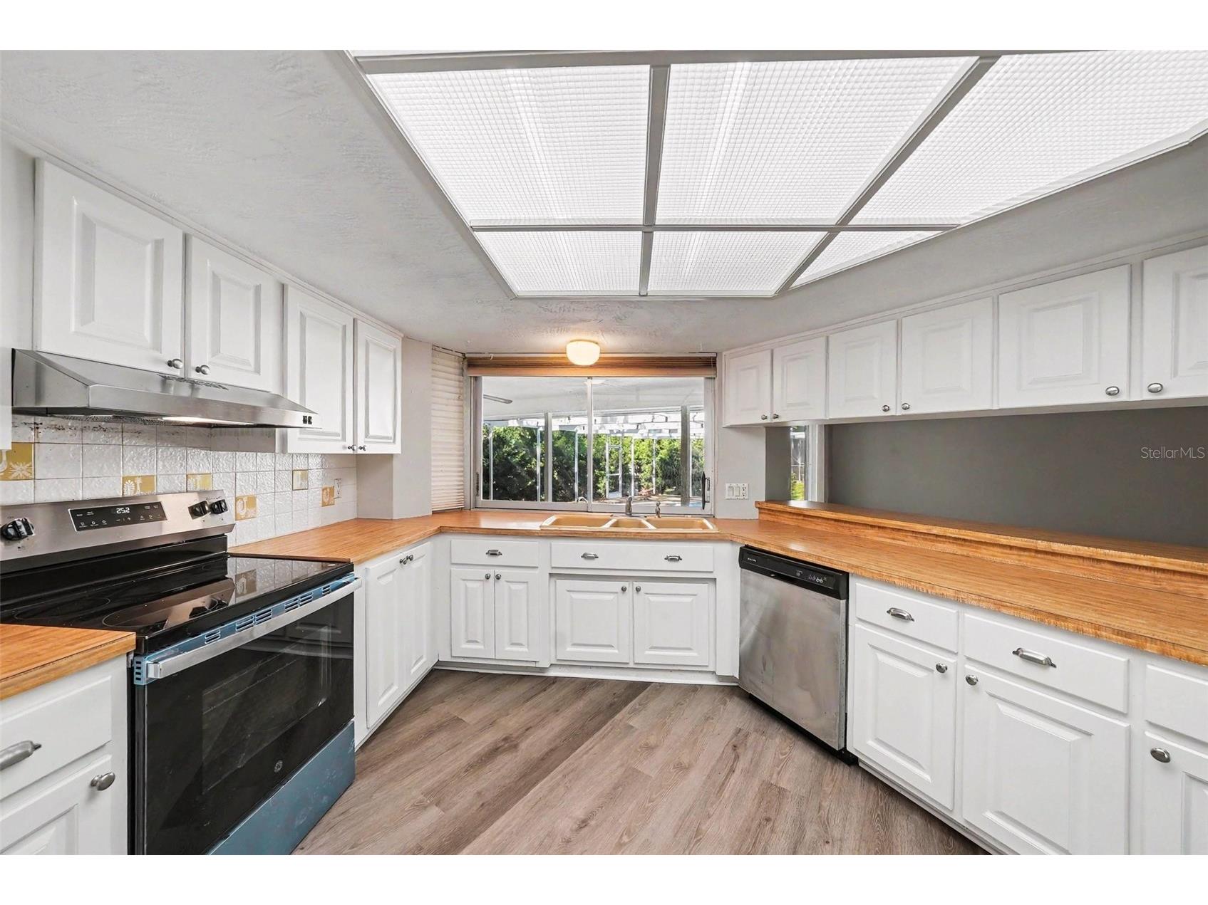 209 15th Street Palm Harbor FL 34683 O6422541 image12