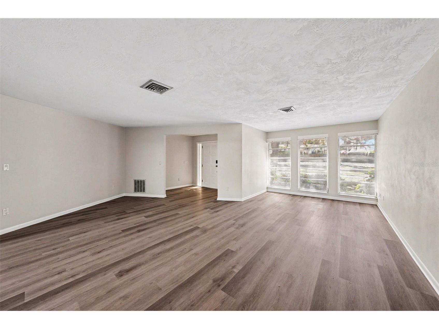 209 15th Street Palm Harbor FL 34683 O6422541 image5