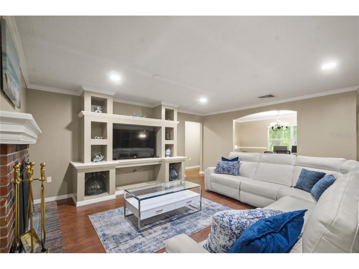 209 7th Street S Haines City FL 33844 O6318340 image9