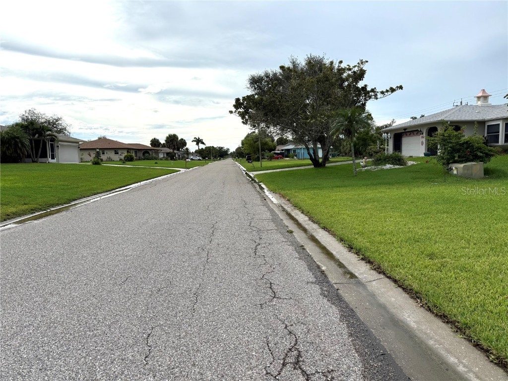 209 Annapolis Lane Rotonda West FL 33947 C7505907 image5