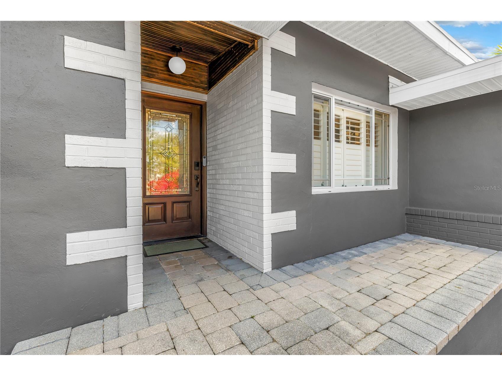 209 Bandera Way NE Saint Petersburg FL 33704 TB8492037 image7