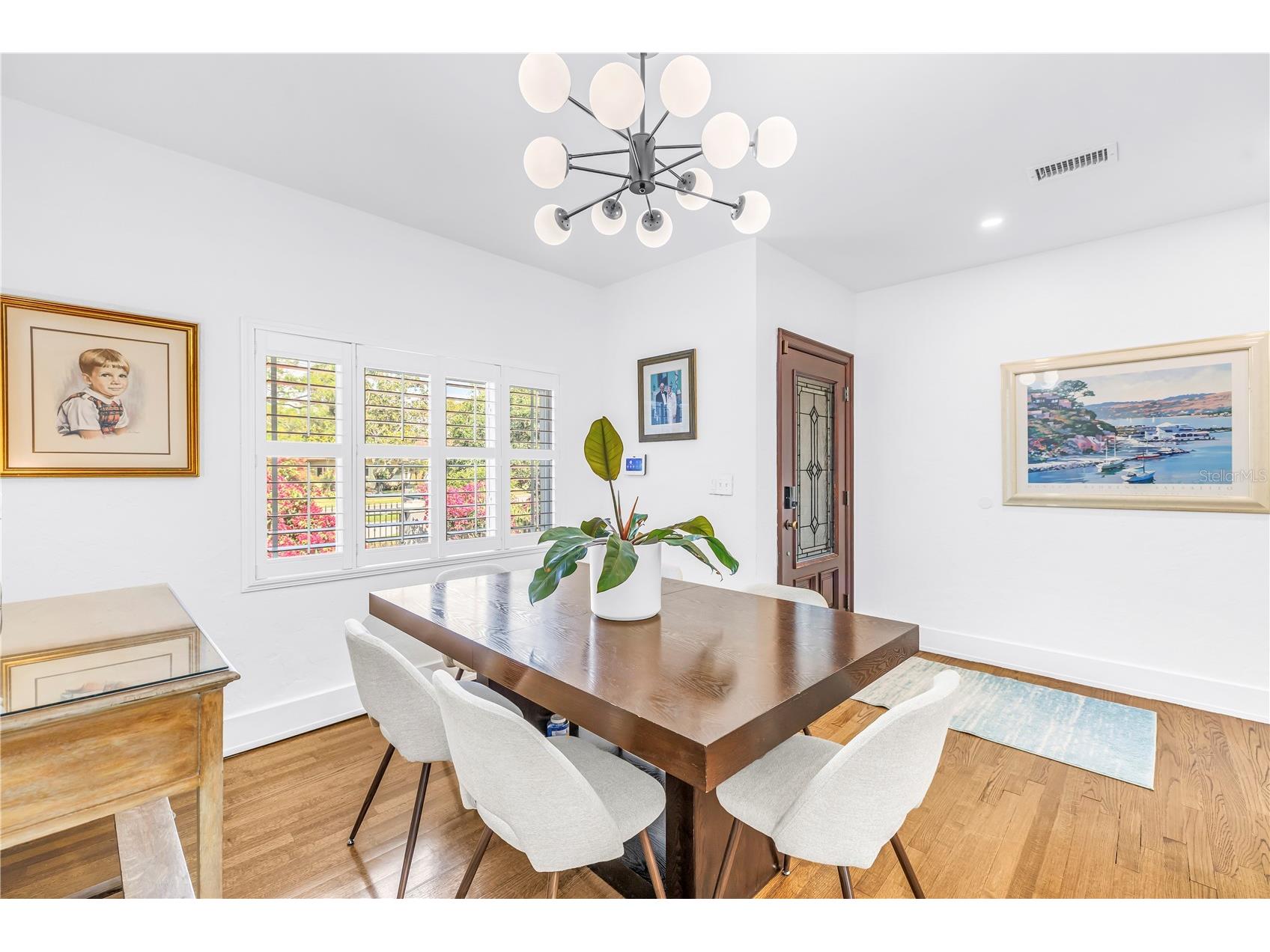 209 Bandera Way NE Saint Petersburg FL 33704 TB8492037 image9