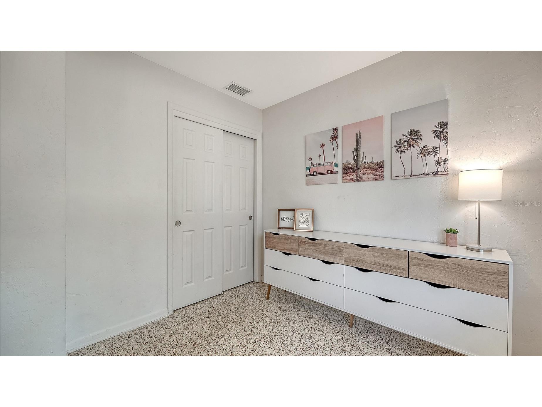 209 Briggs Court Sarasota FL 34237 A4676792 image26