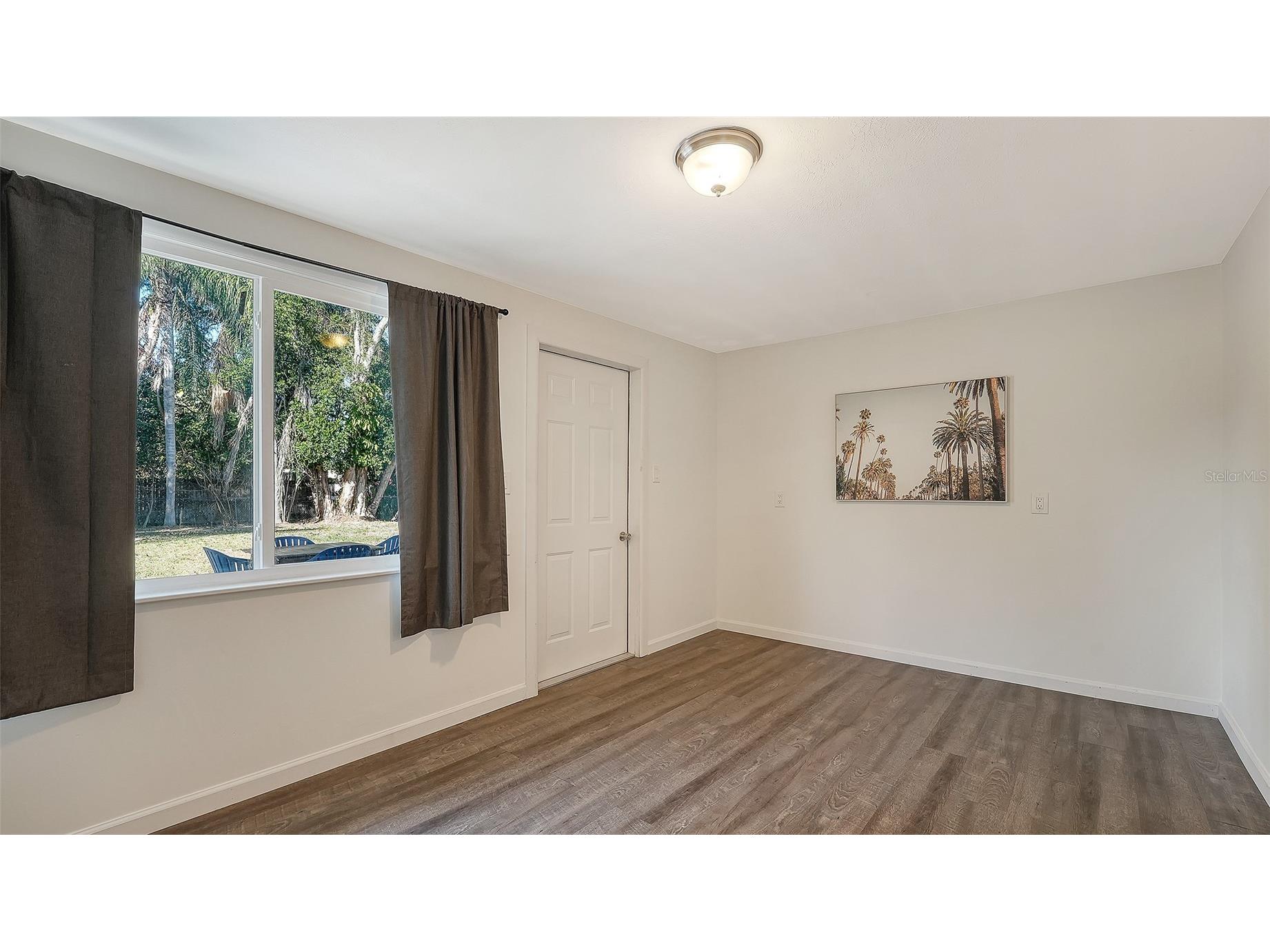 209 Briggs Court Sarasota FL 34237 A4676792 image27