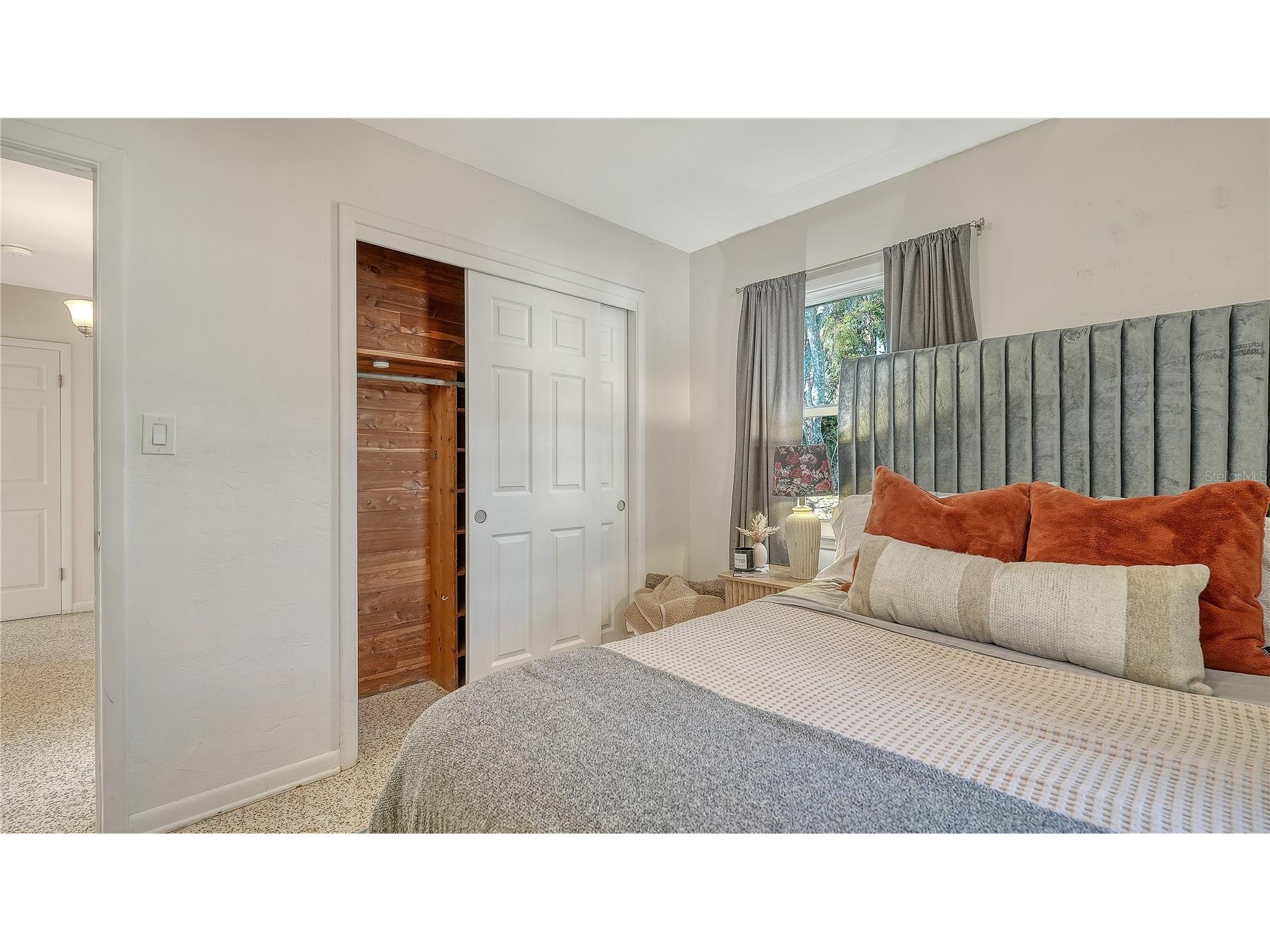 209 Briggs Court Sarasota FL 34237 A4691467 image22