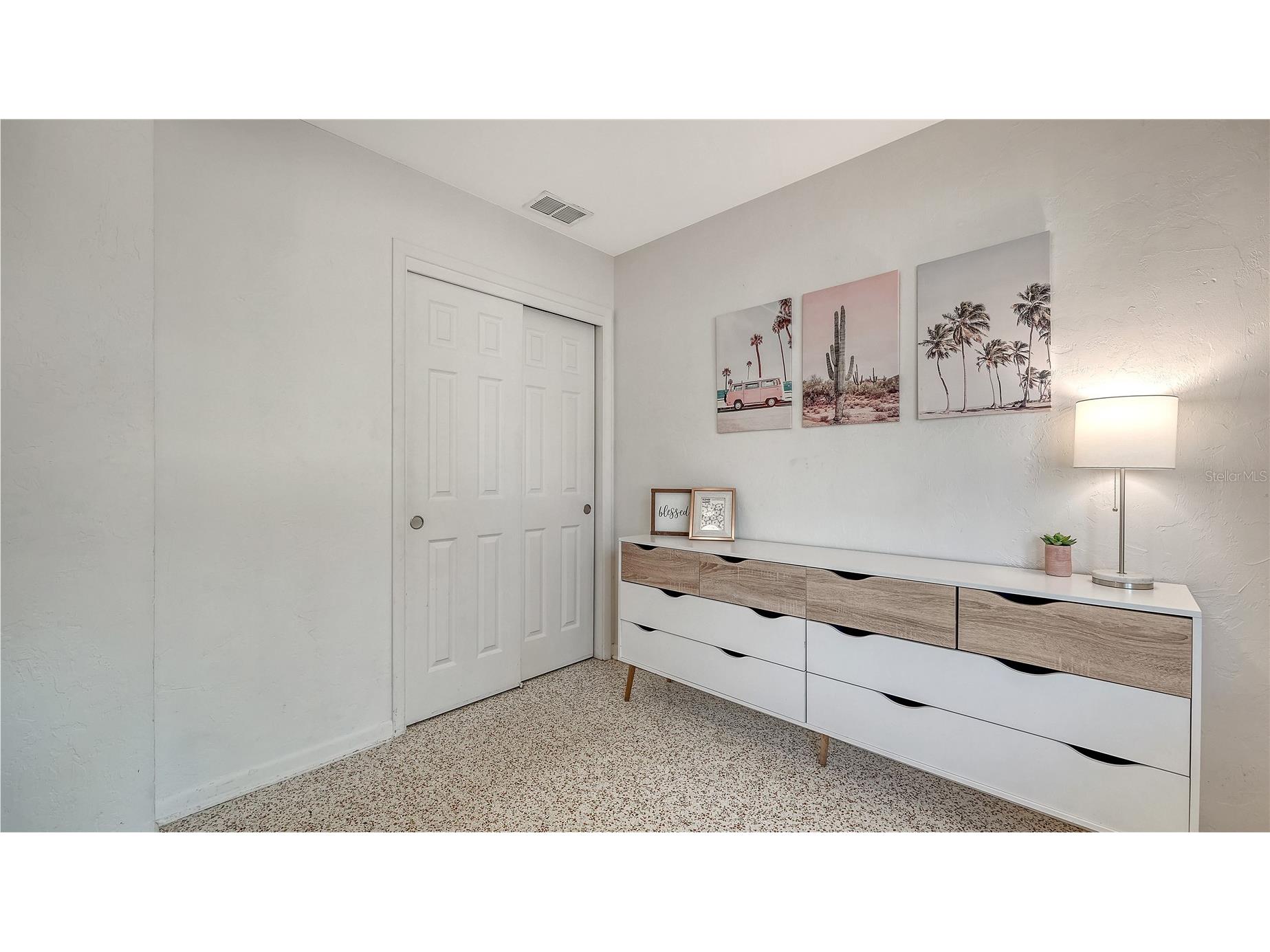 209 Briggs Court Sarasota FL 34237 A4691467 image25