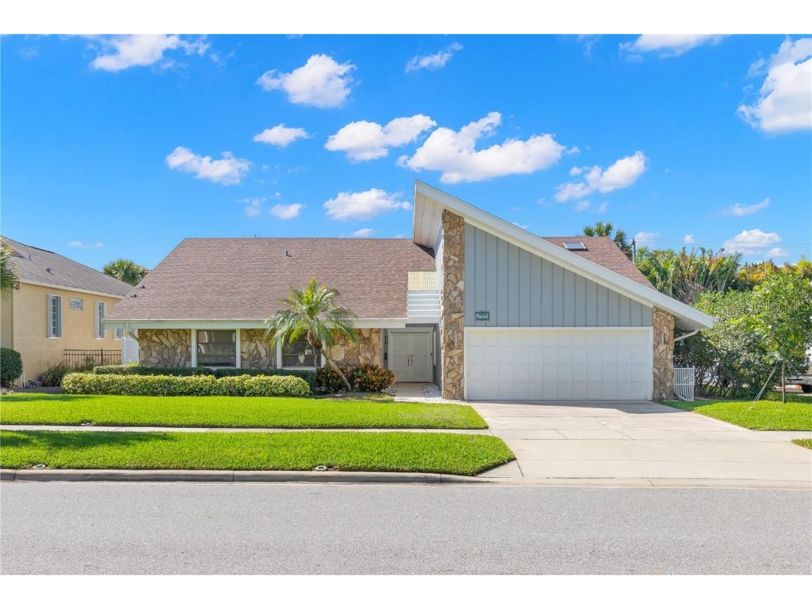 209 Coe Road Belleair FL 33756 U8194968 image1